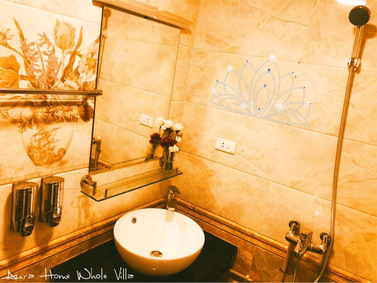 Aura Home Whole French House Hanoi Exteriör bild